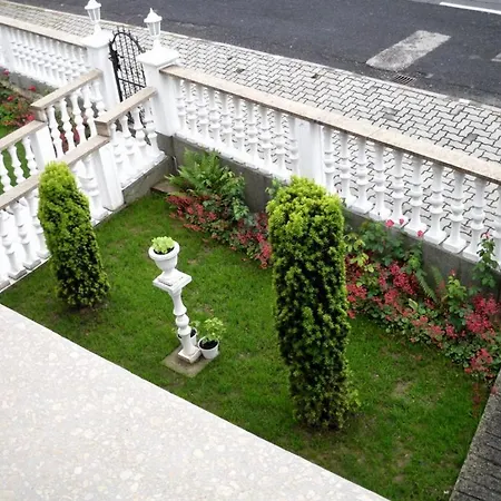 Kis Apartmanhaz Appartamento